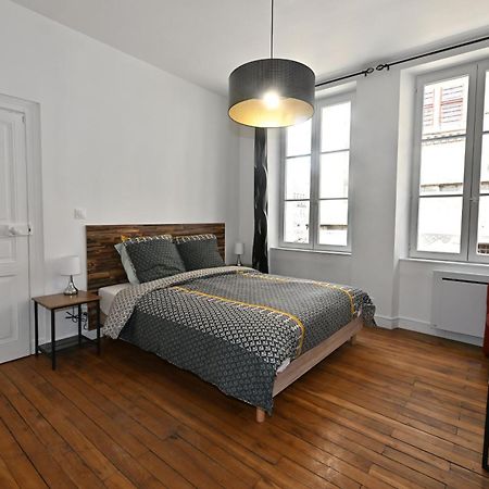 3 Appartements Premium Au Pied De La Cathedrale - Hypercentre Санс Экстерьер фото
